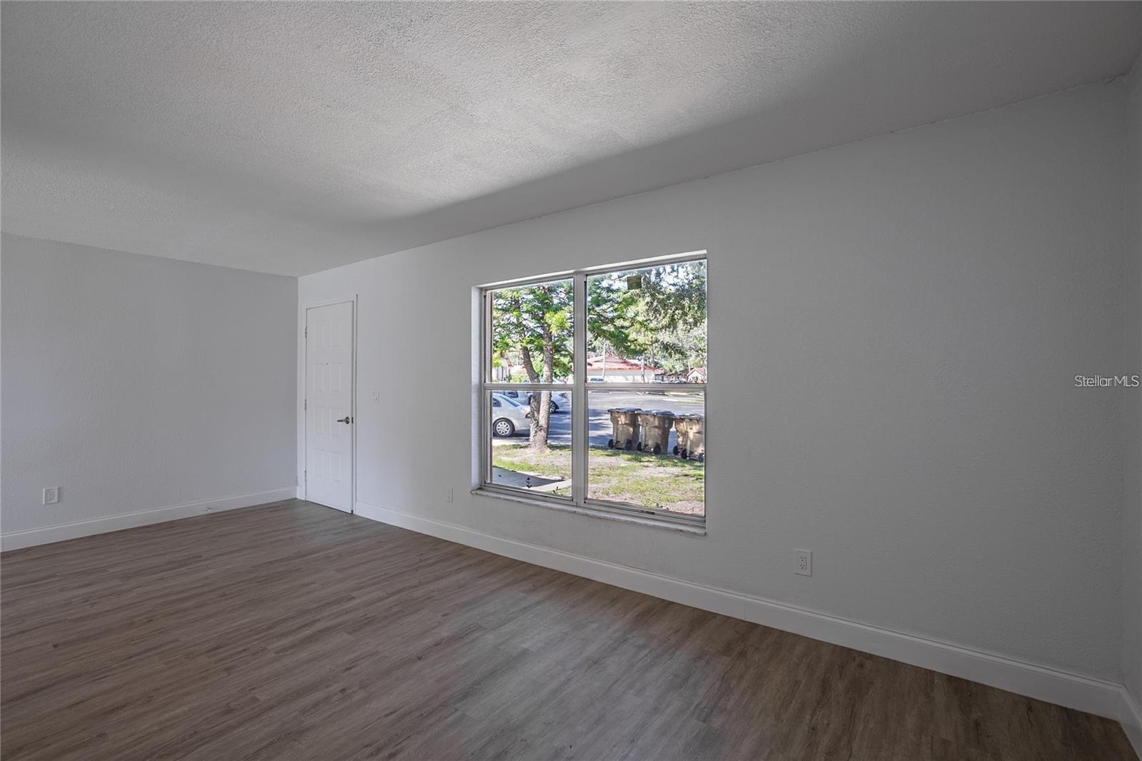 Image 4 of 10 For 32 Marbrisa Way