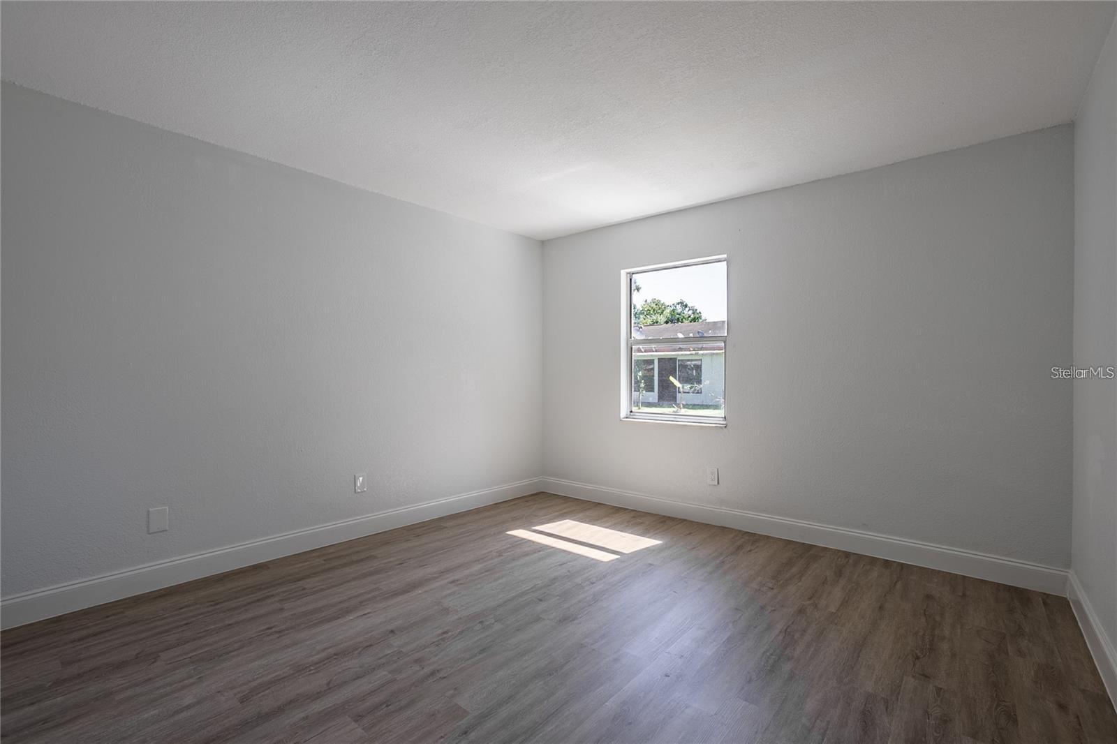 Image 8 of 10 For 32 Marbrisa Way