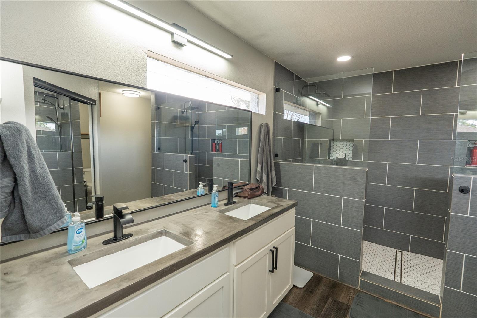 Image 18 of 41 For 6 Fir Drive Trace