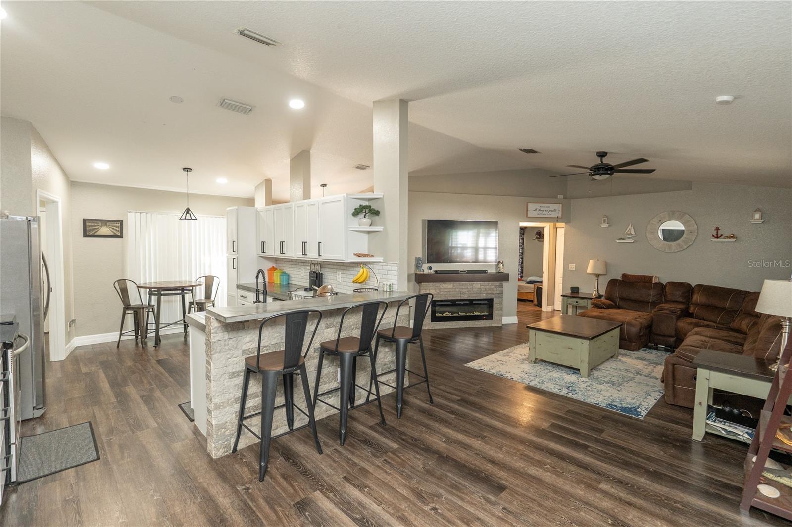 Image 8 of 41 For 6 Fir Drive Trace