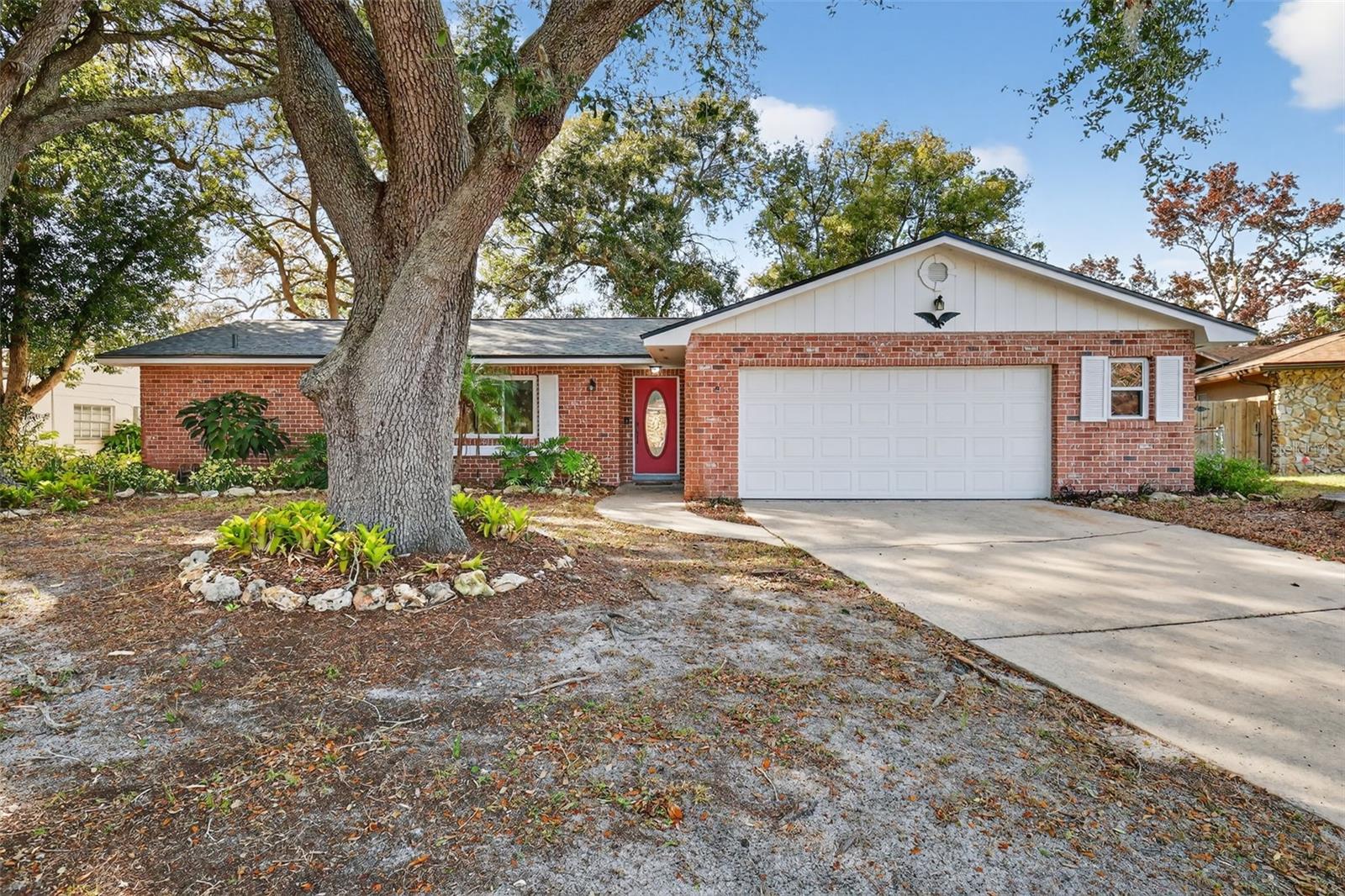 Details for 3450 Laurel Drive, MOUNT DORA, FL 32757