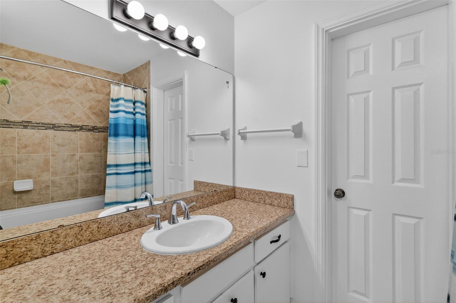 Image 17 of 36 For 3450 Laurel Drive