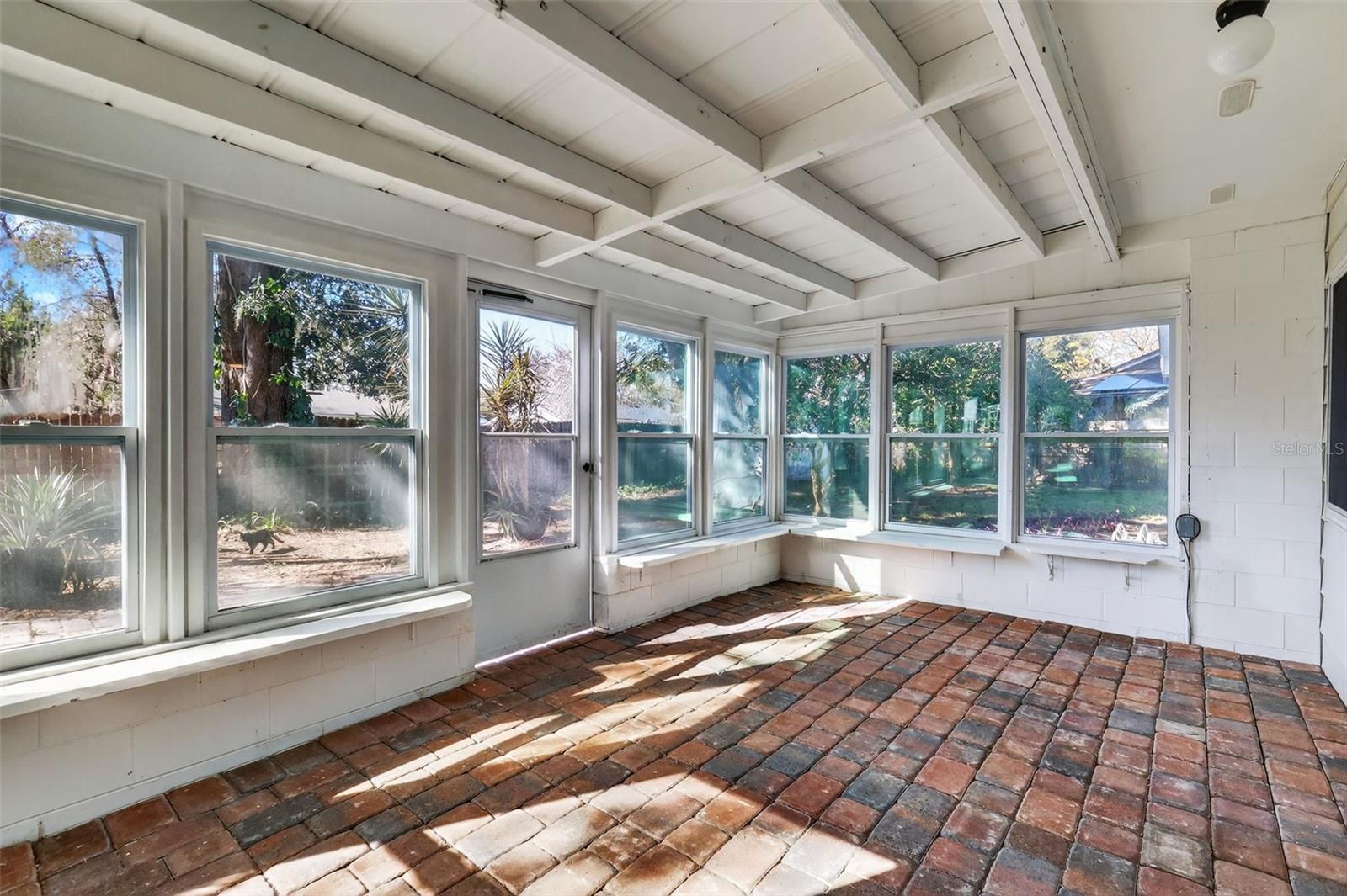 Image 23 of 36 For 3450 Laurel Drive