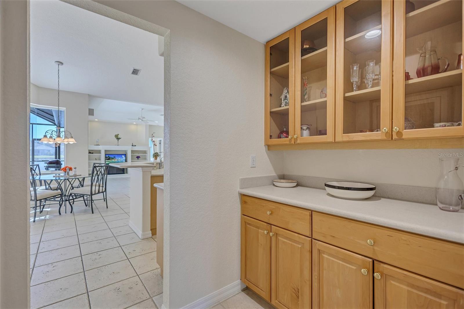 Image 27 of 61 For 5484 Oak Crest Boulevard