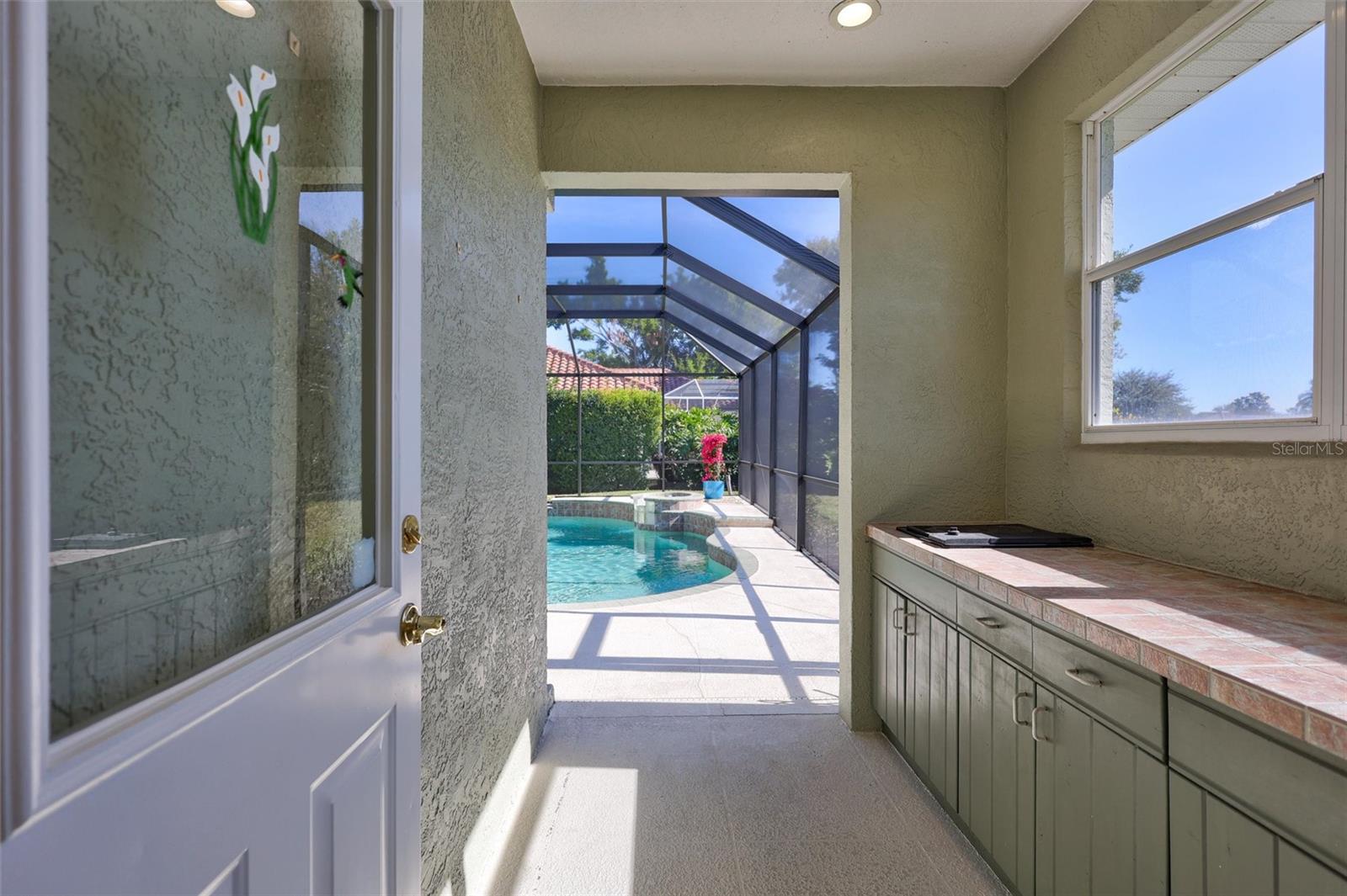 Image 48 of 61 For 5484 Oak Crest Boulevard