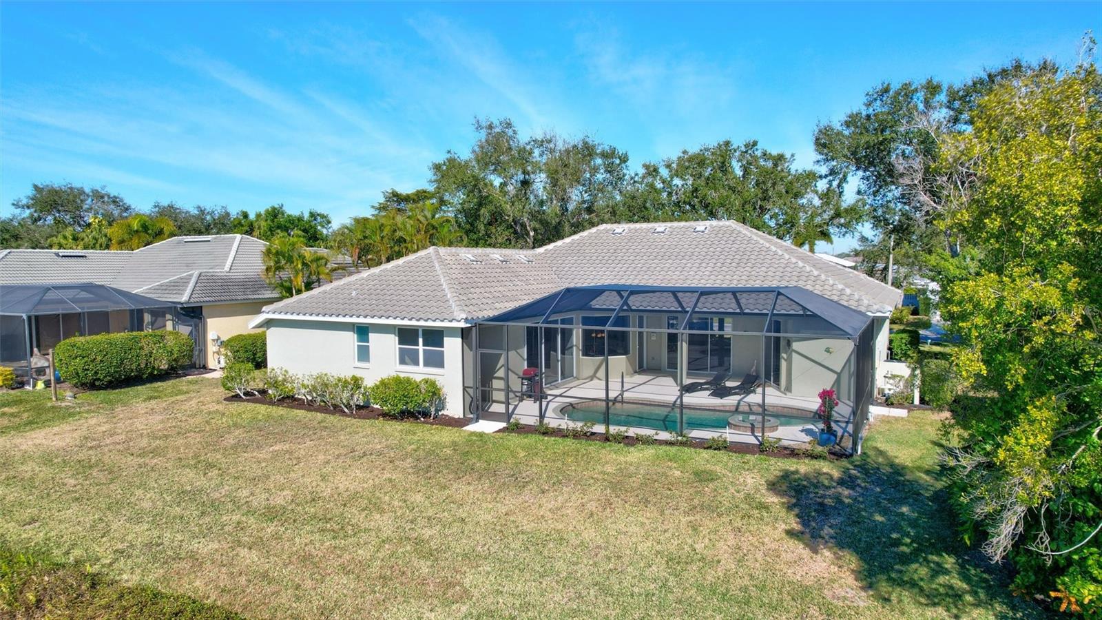 Image 7 of 61 For 5484 Oak Crest Boulevard