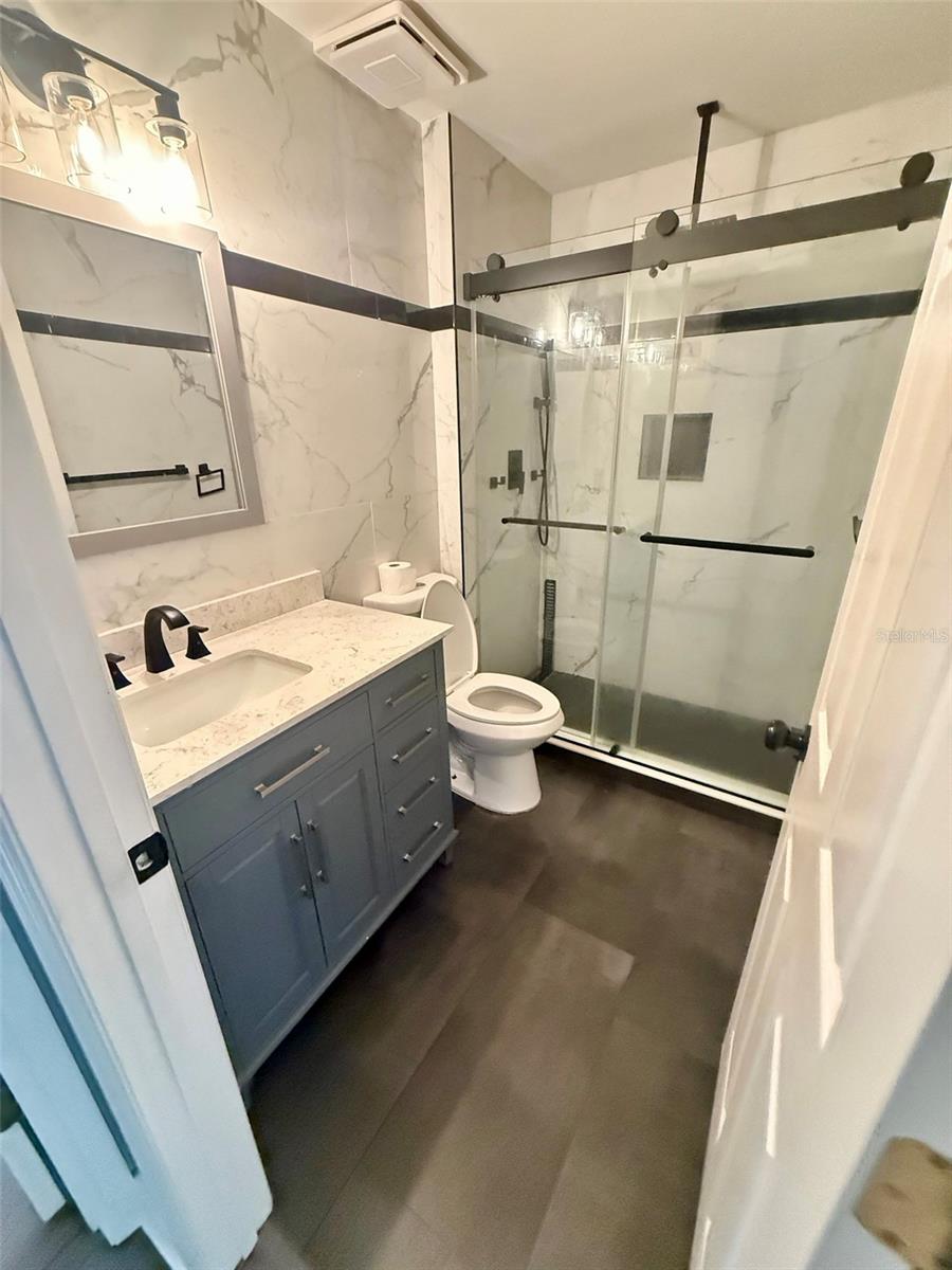 Image 25 of 29 For 106 Spanish Hills Court