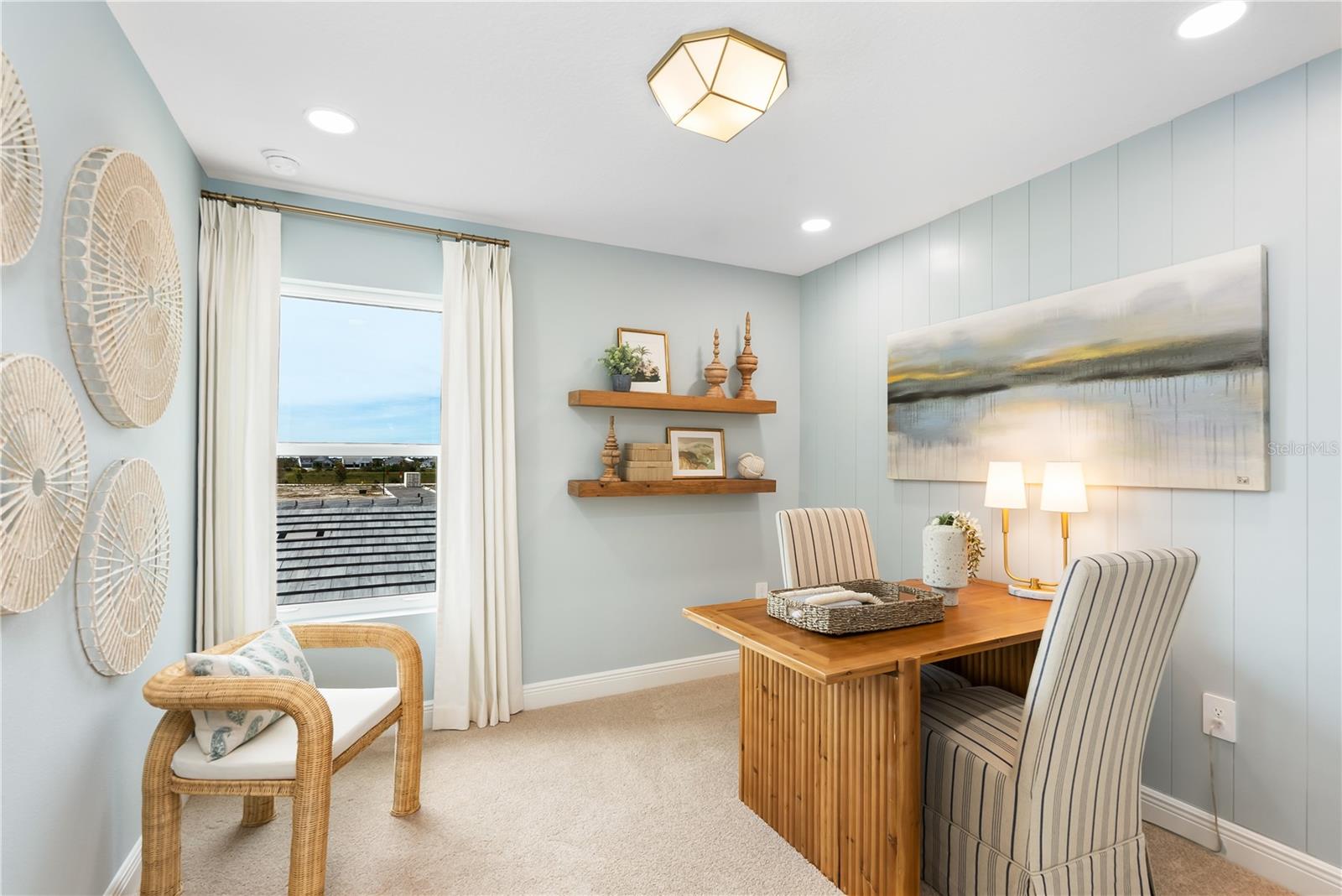 Image 7 of 13 For 17817 Broadleaf Loop