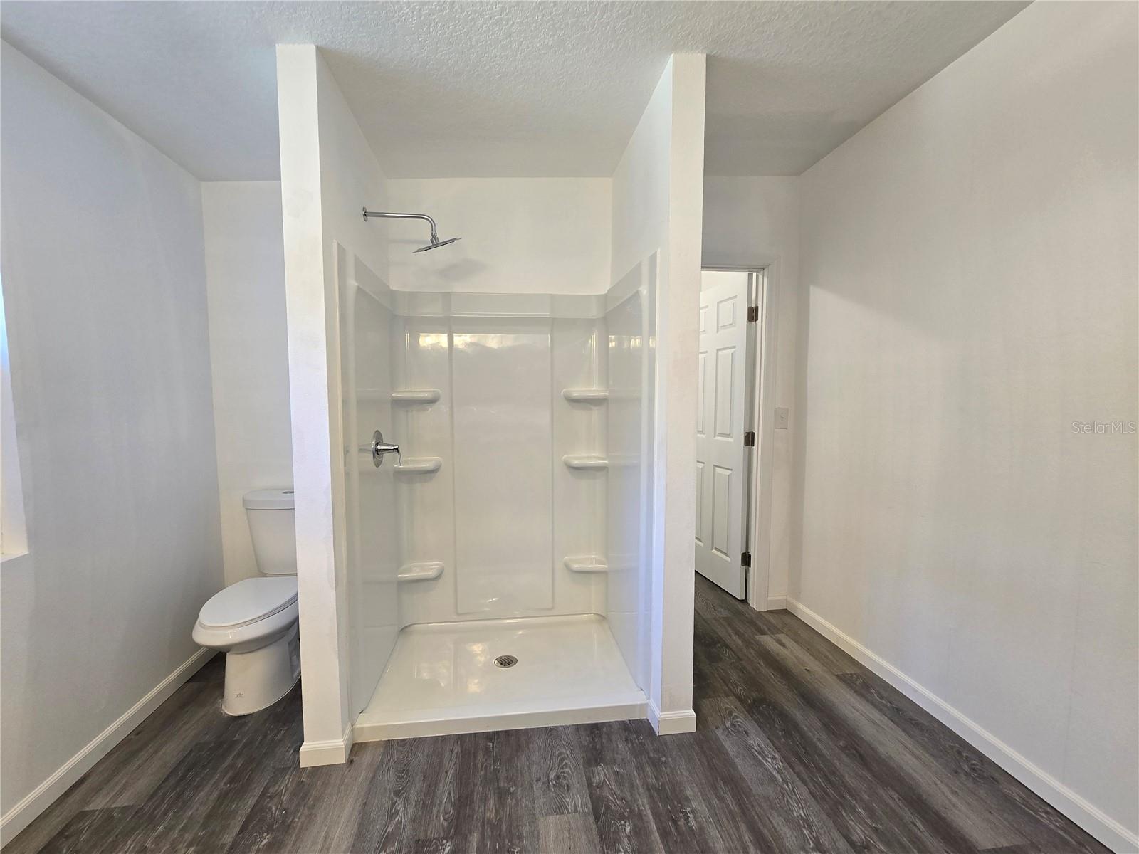 Image 10 of 21 For 43541 Dixie Drive