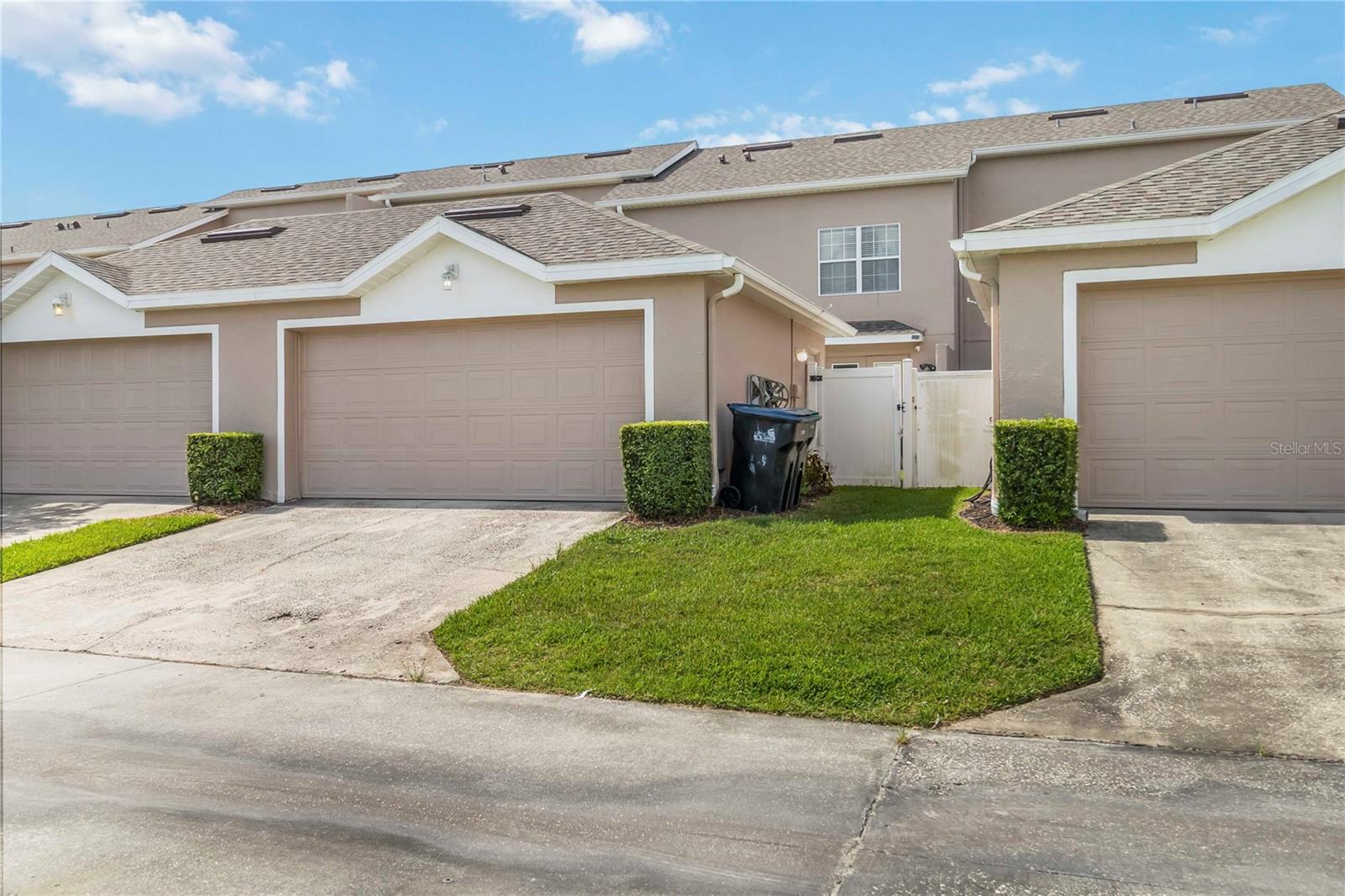 Image 24 of 42 For 14750 Clarkson Drive