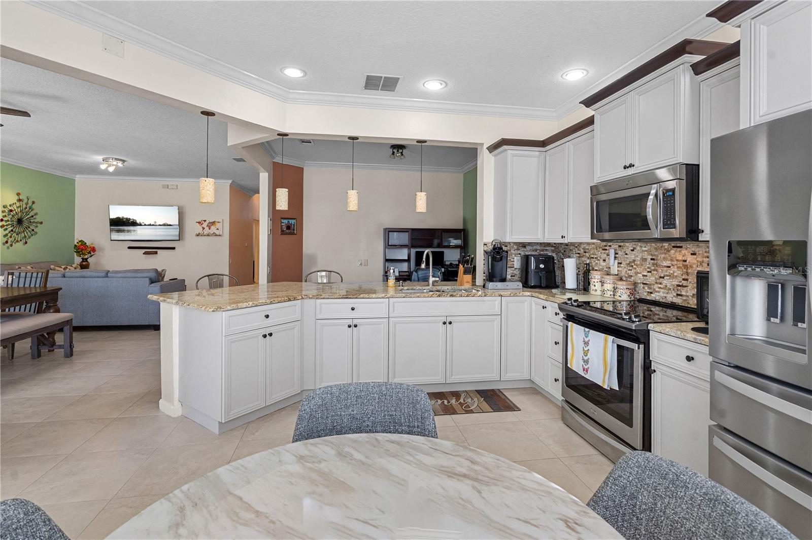 Image 4 of 31 For 3246 River Branch Circle 0