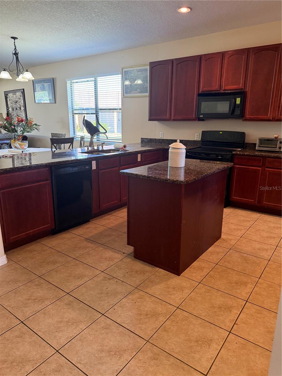 Image 13 of 55 For 3101 Swingle Drive