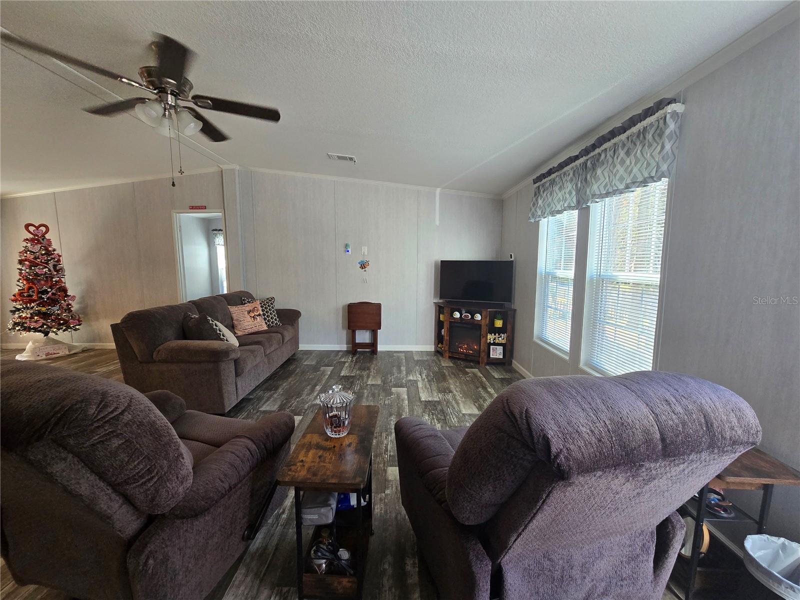 Image 3 of 21 For 56290 Cherry Tree Road