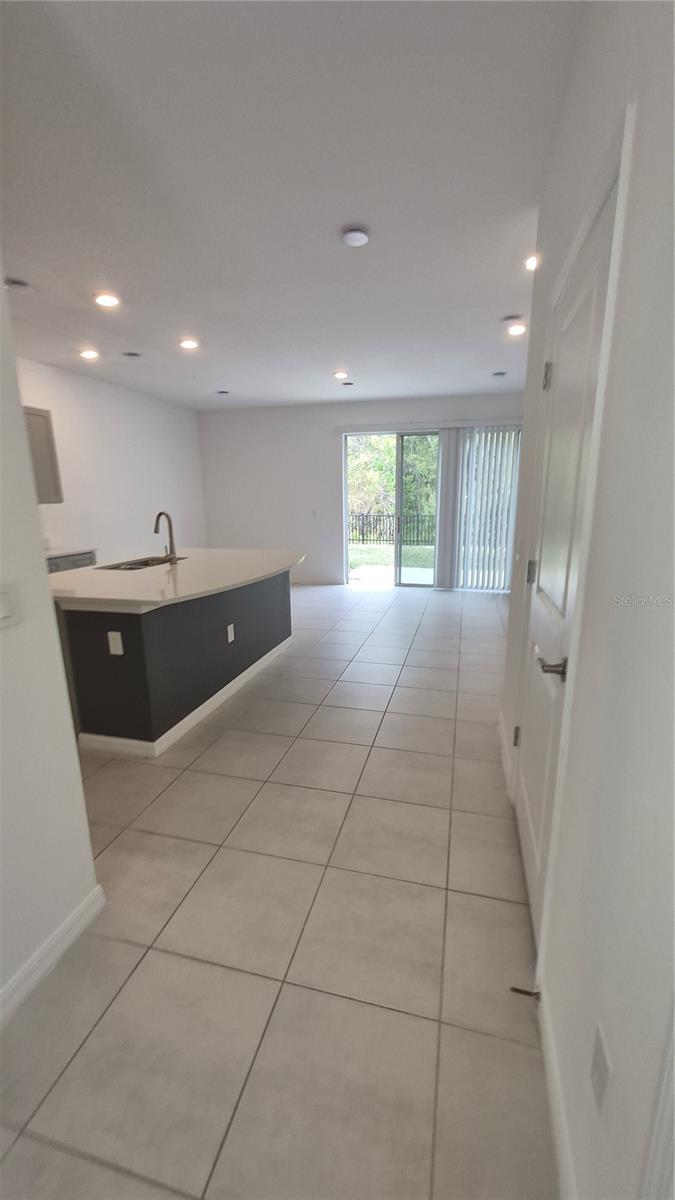 Image 3 of 7 For 3563 Davenport Creek Court