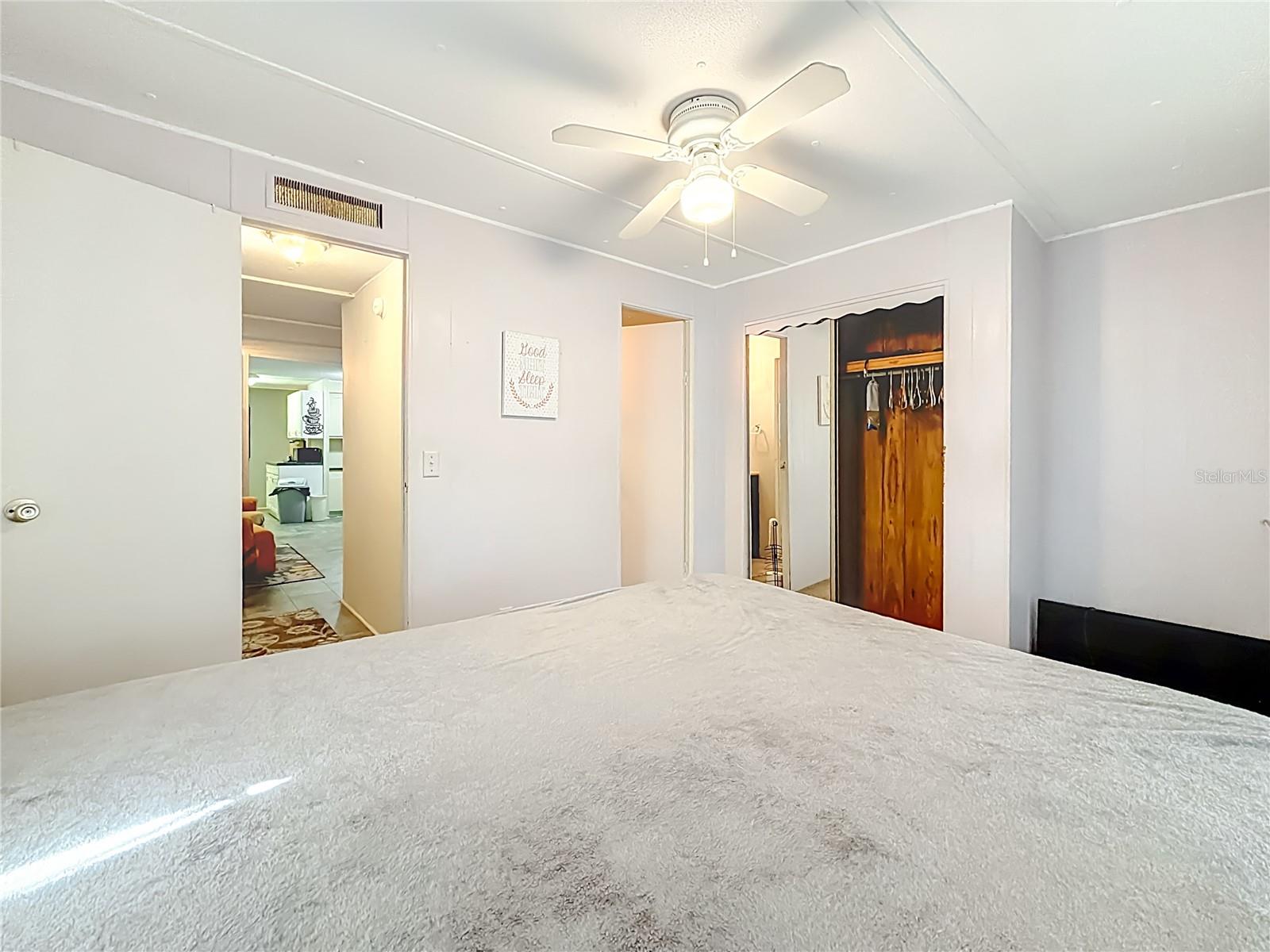 Image 23 of 52 For 3175 162nd Street