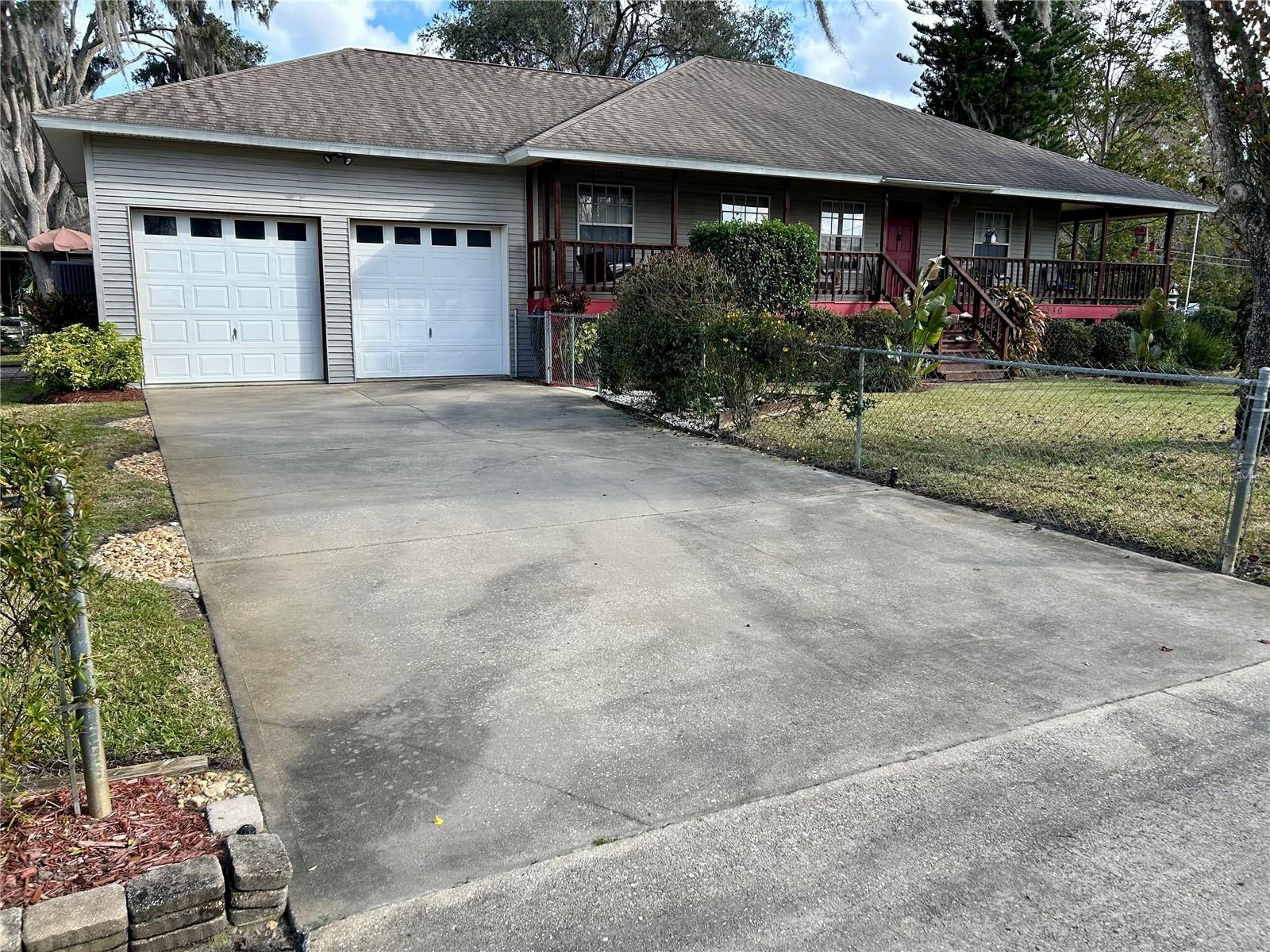 Details for 55730 Holiday Circle, ASTOR, FL 32102