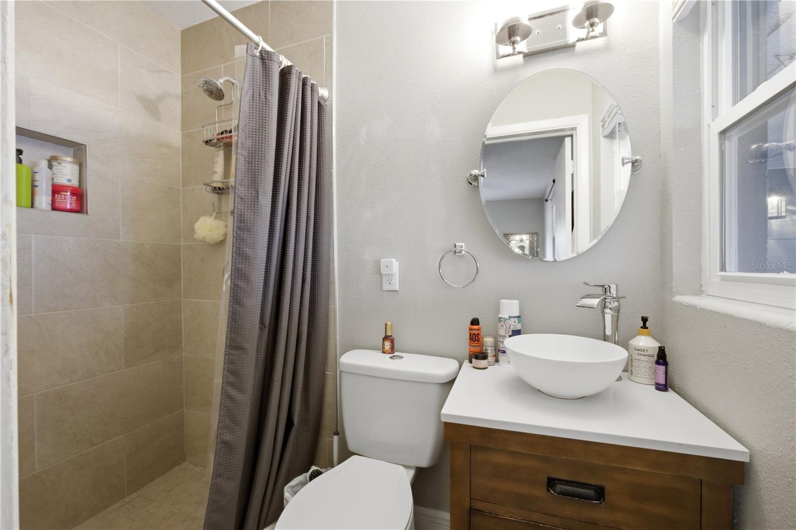 Image 18 of 34 For 1107 Alfred Drive