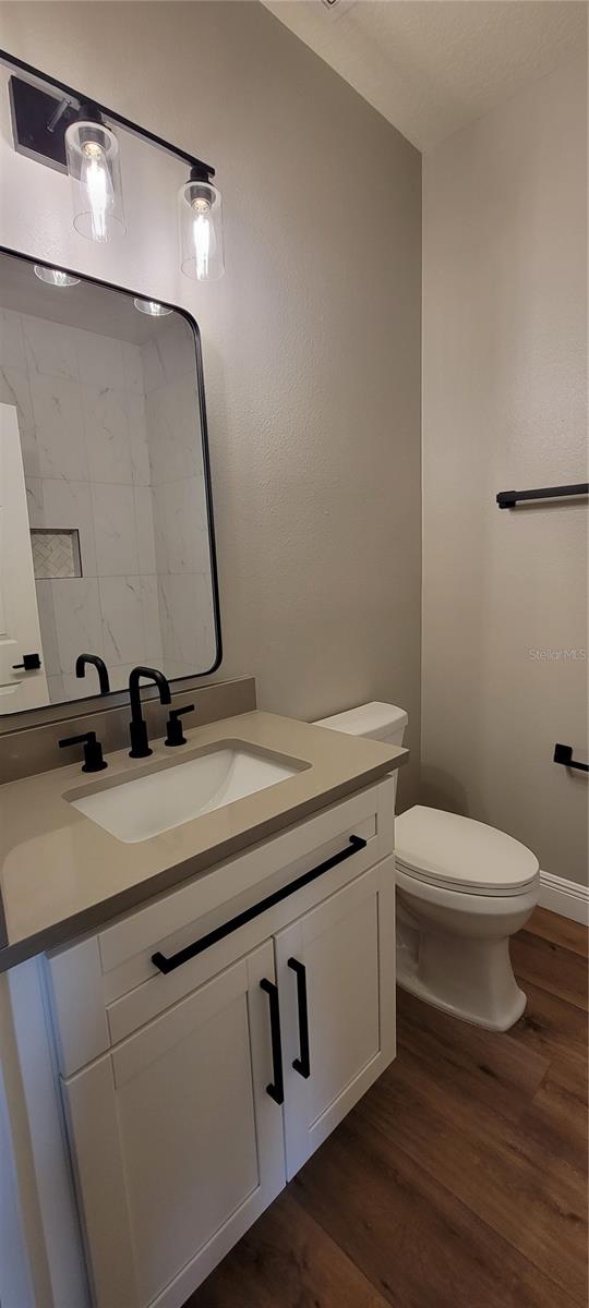 Image 17 of 22 For 3806 Parkridge Circle 21-105