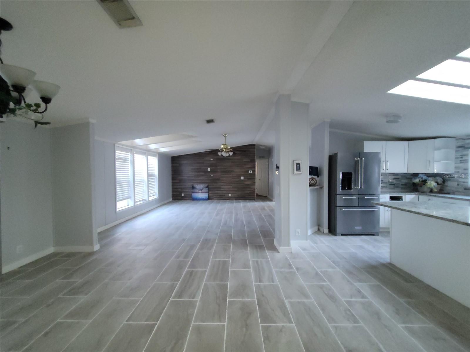 Image 10 of 55 For 4814 Myrtle View Drive N