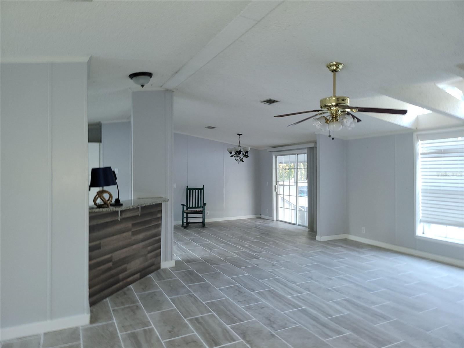 Image 6 of 55 For 4814 Myrtle View Drive N