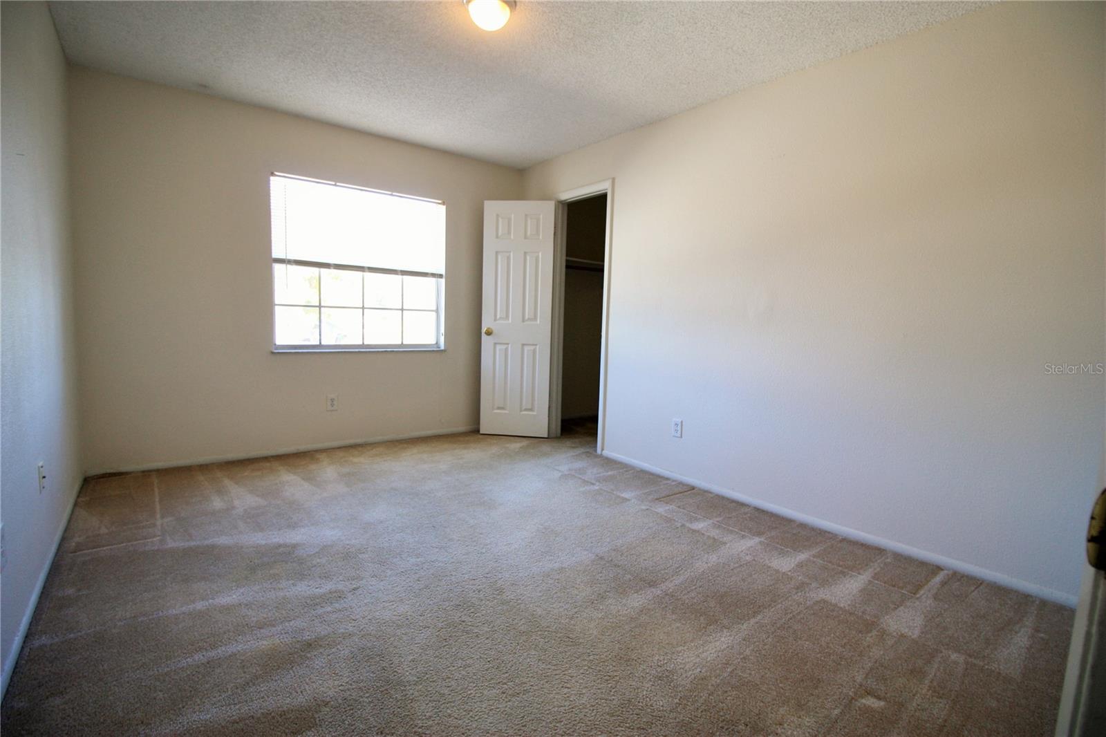 Image 11 of 23 For 1380 Indiana Avenue 3