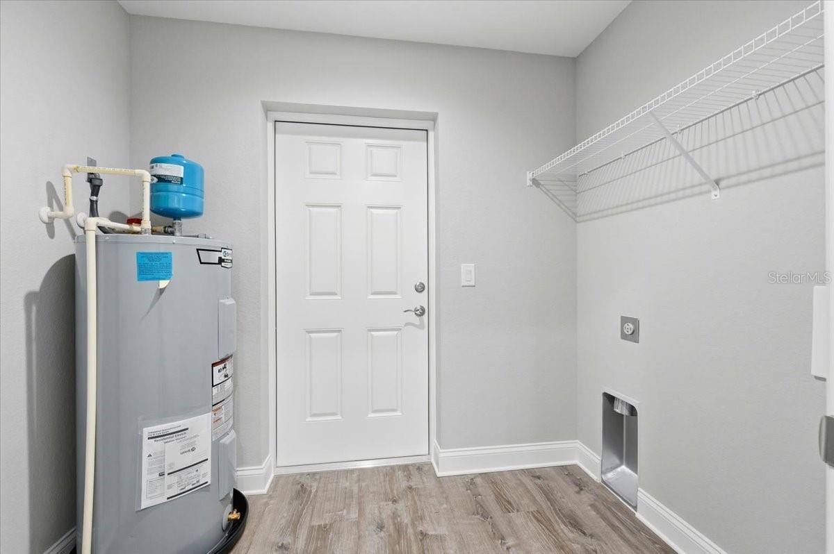 Image 14 of 14 For 644 Martin Luther King Boulevard Ne