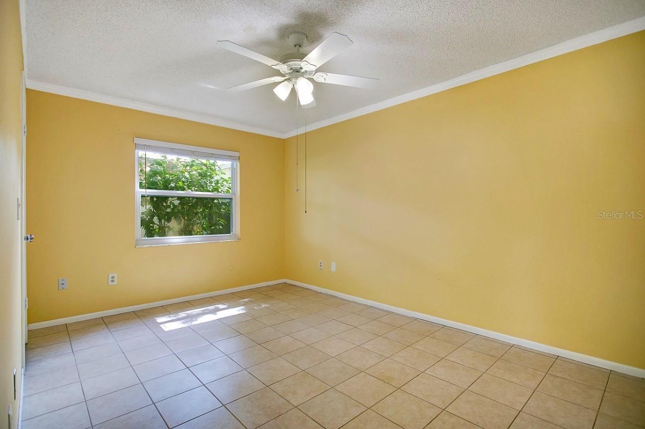 Image 11 of 25 For 804 Osceola Trail