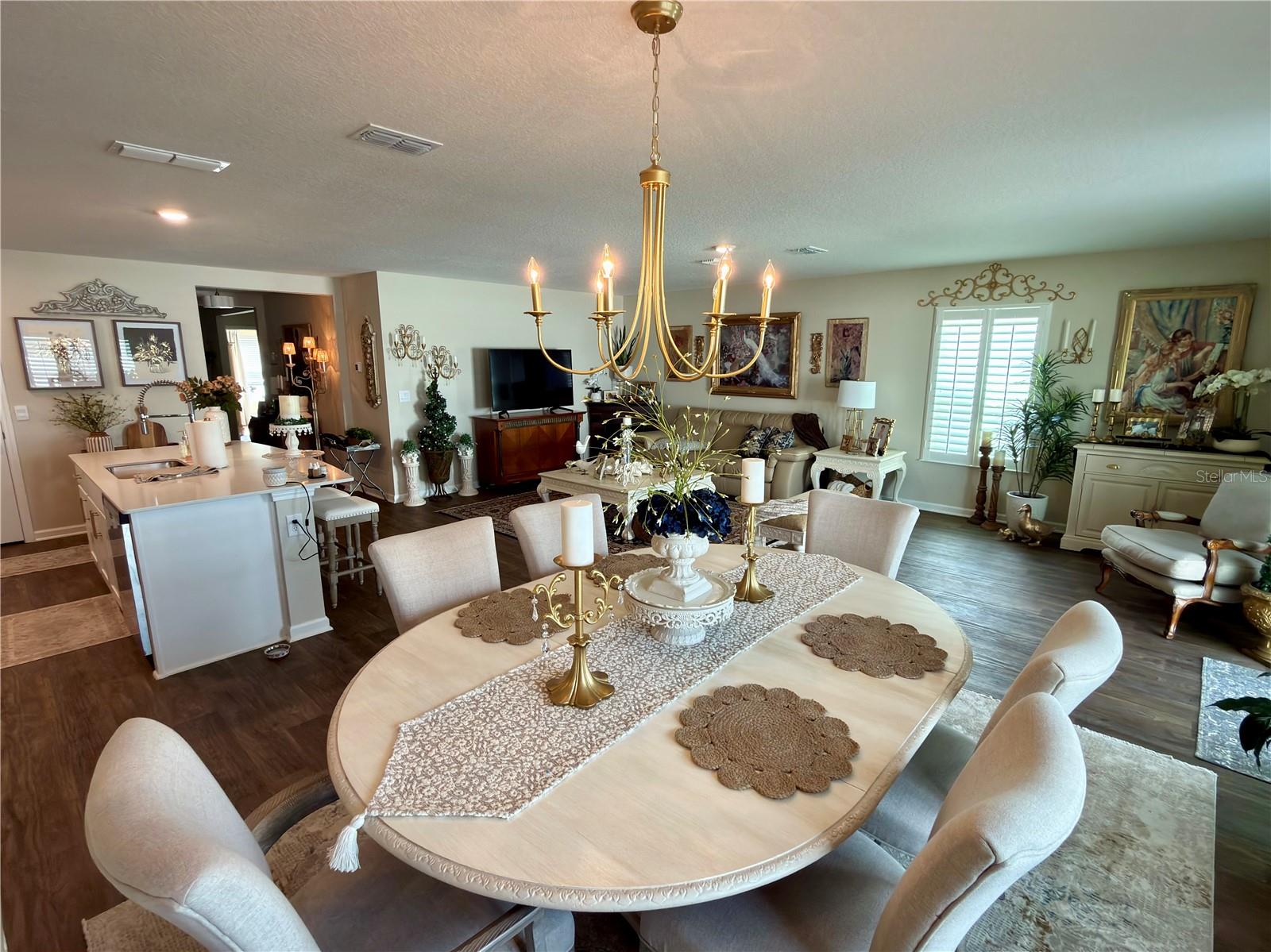 Image 13 of 27 For 47 Springwood Drive