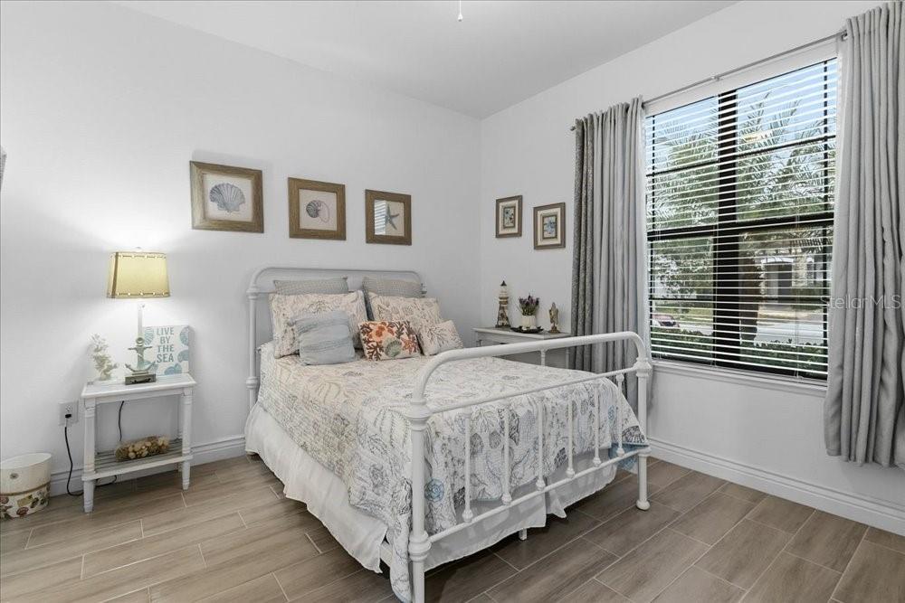 Image 19 of 45 For 941 Rimini Drive