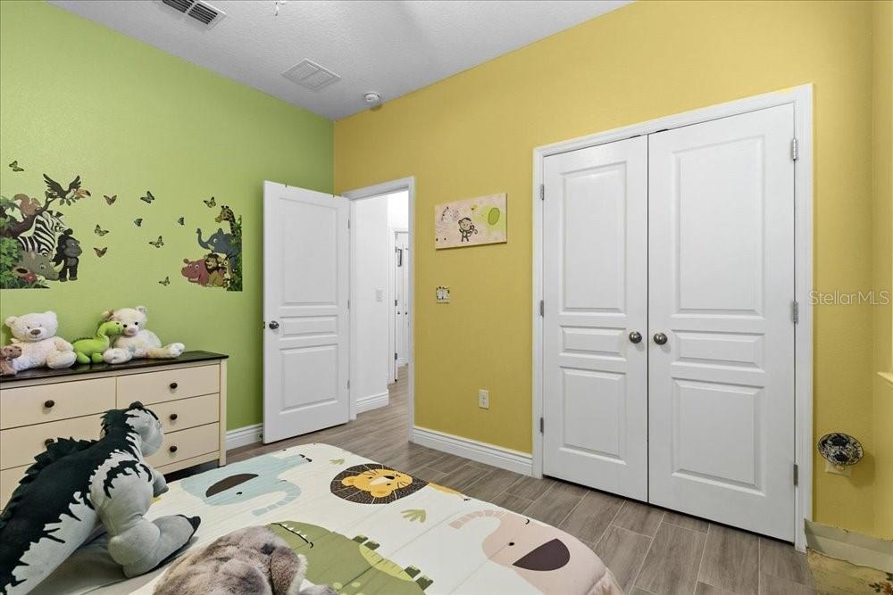 Image 23 of 45 For 941 Rimini Drive