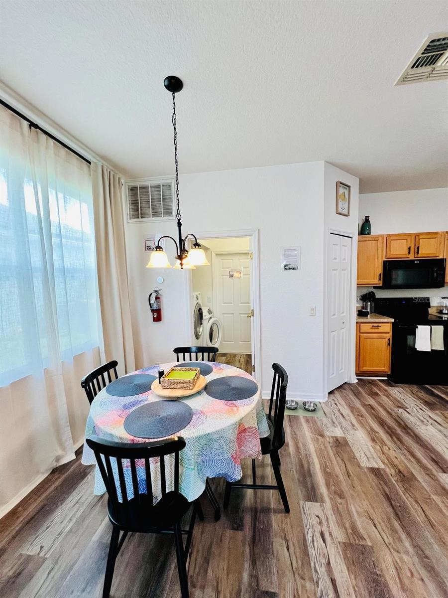 Image 13 of 37 For 254 Gleneagles Drive