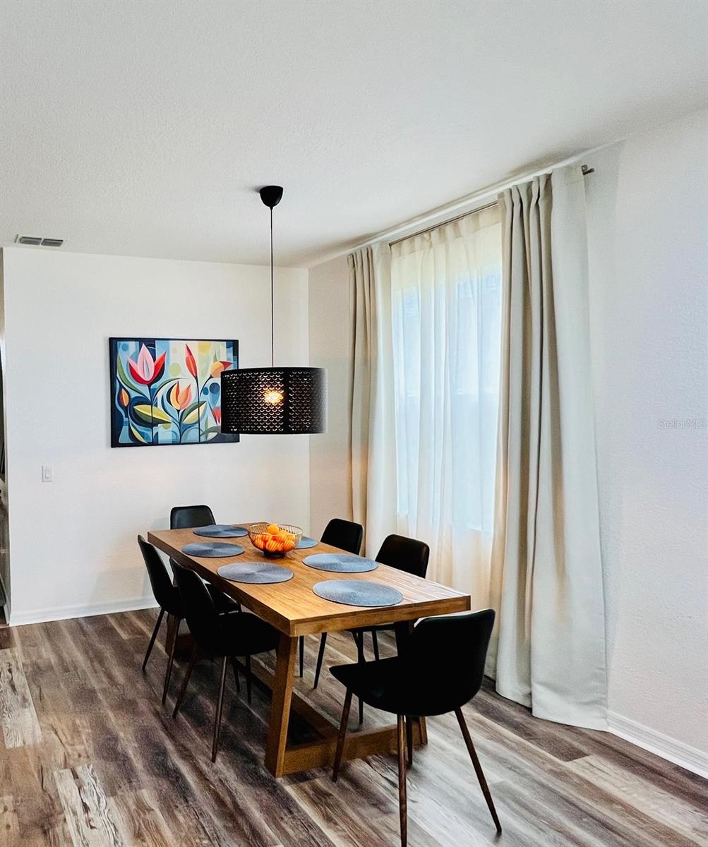 Image 9 of 37 For 254 Gleneagles Drive