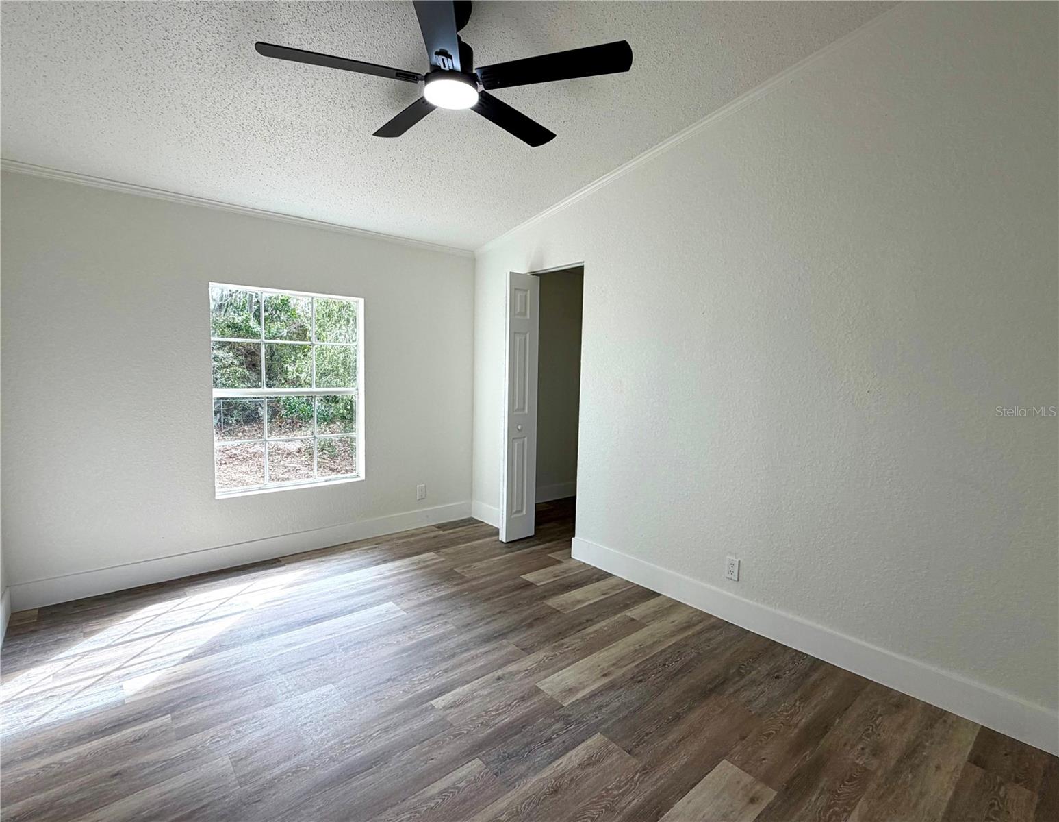 Image 17 of 26 For 2222 150th Street