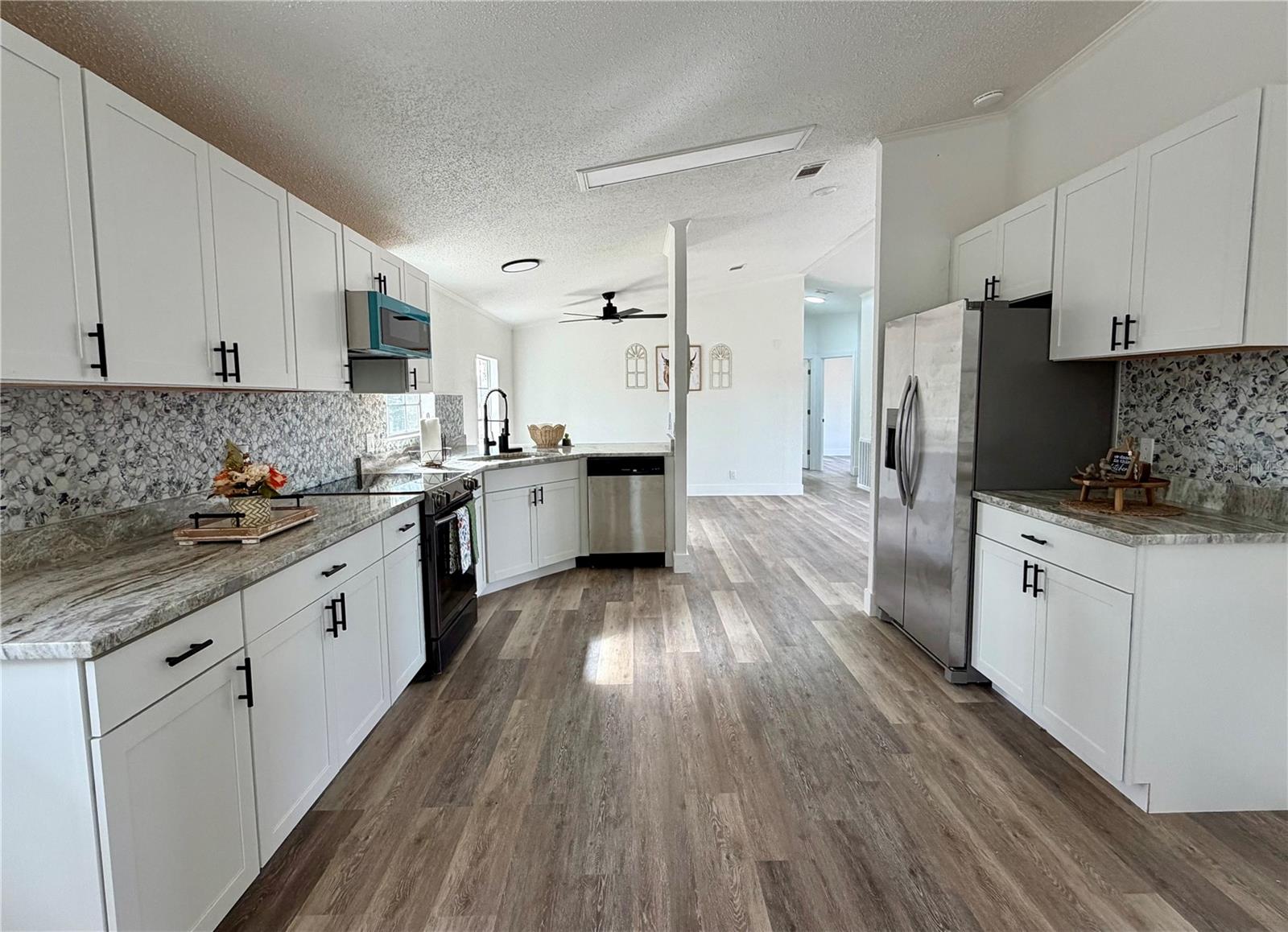 Image 9 of 26 For 2222 150th Street