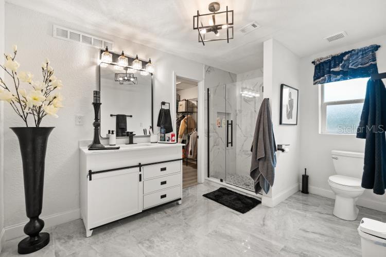 Image 17 of 43 For 5701 Tarawood Drive