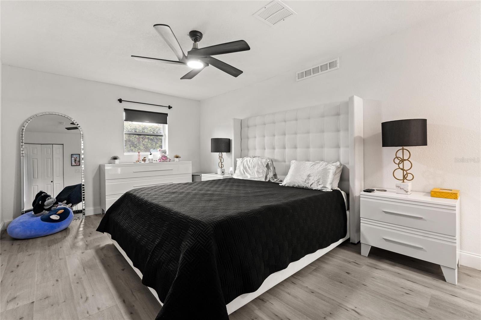 Image 20 of 43 For 5701 Tarawood Drive