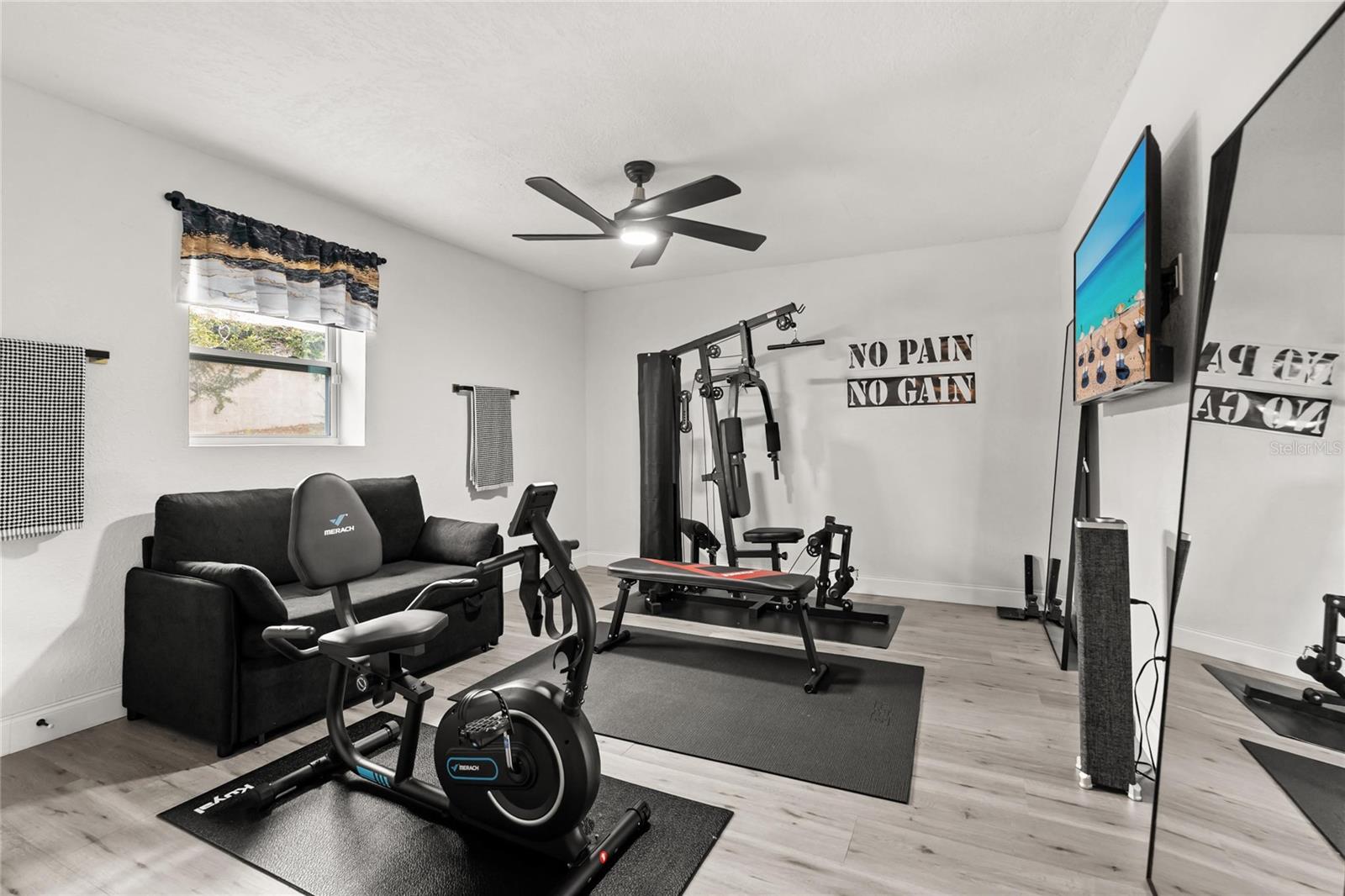 Image 23 of 43 For 5701 Tarawood Drive