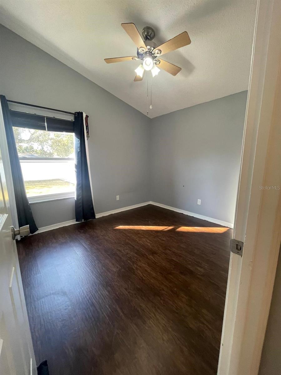 Image 11 of 16 For 2246 Faxton Court