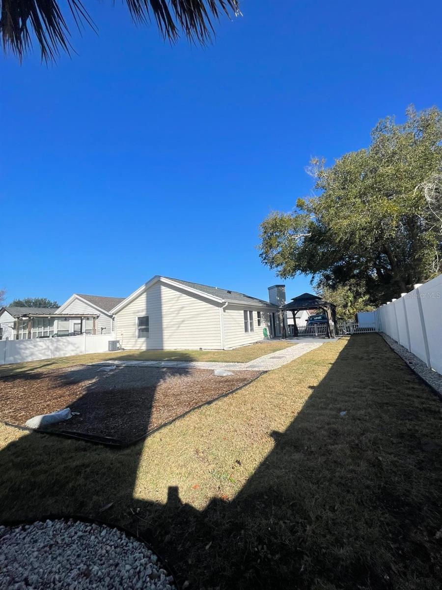 Image 15 of 16 For 2246 Faxton Court