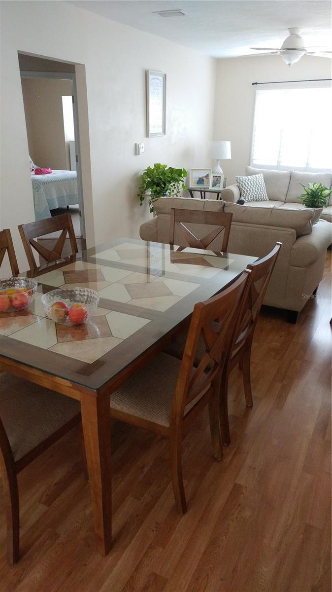 Image 4 of 15 For 411 Sandspur Road