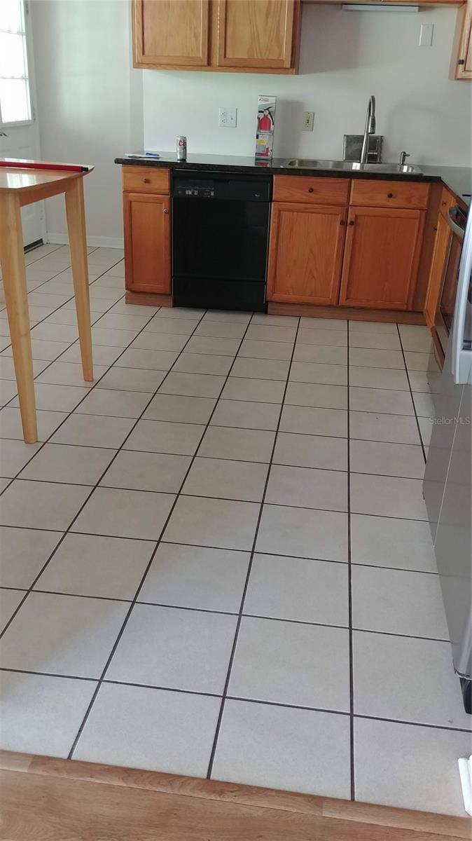 Image 7 of 15 For 411 Sandspur Road