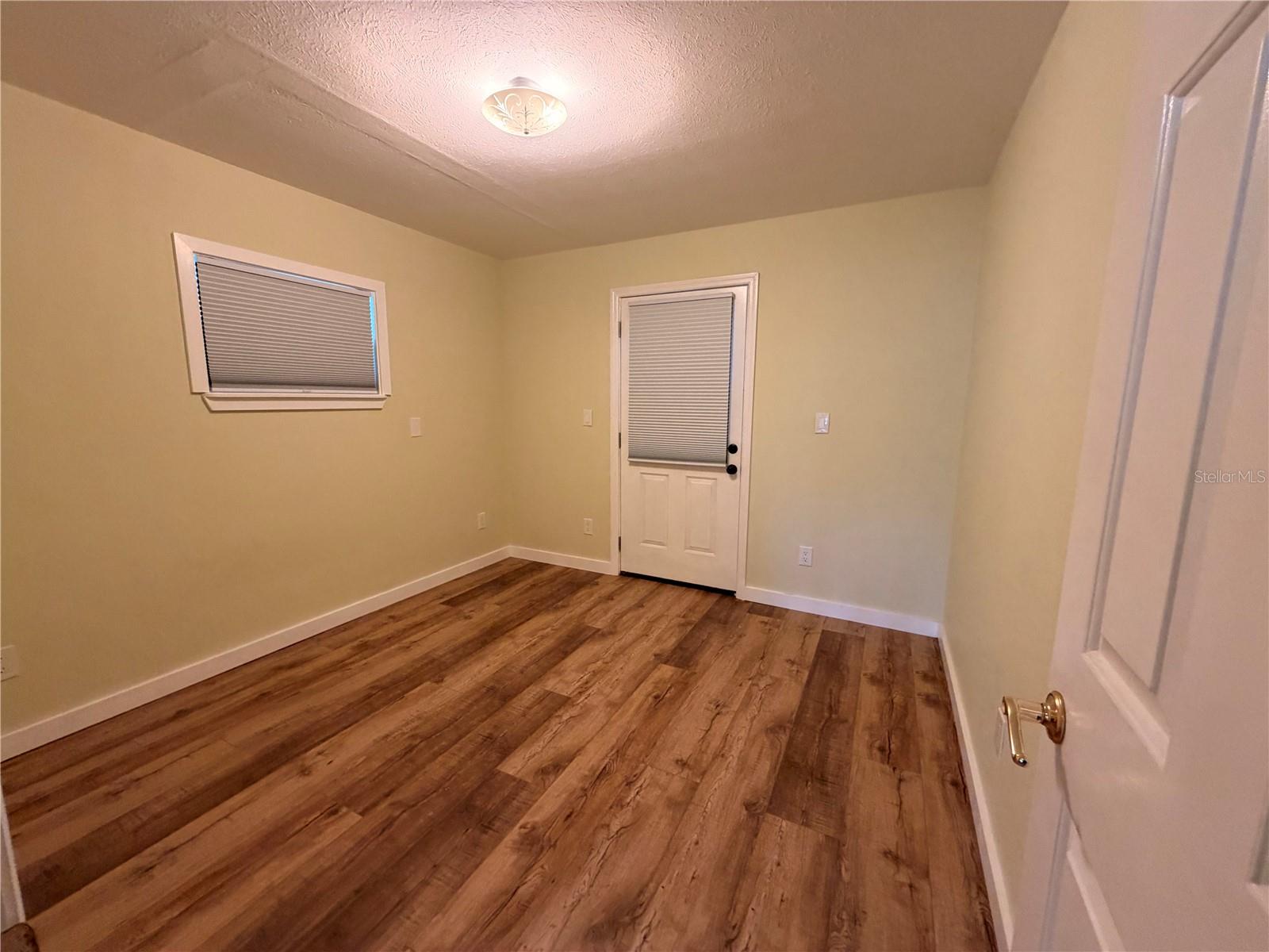 Image 13 of 35 For 53706 Rivertrace Road