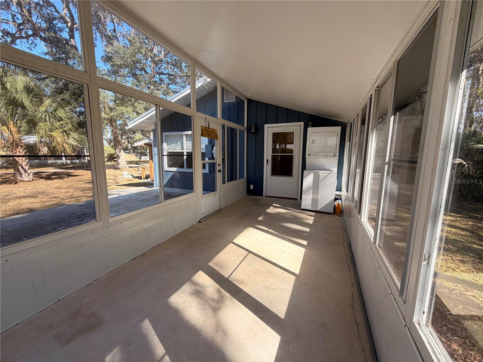 Image 18 of 35 For 53706 Rivertrace Road