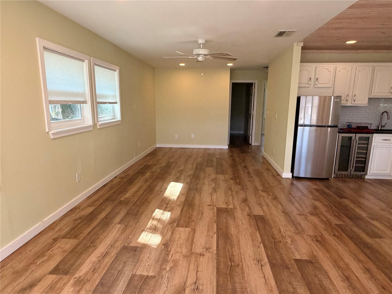 Image 5 of 35 For 53706 Rivertrace Road