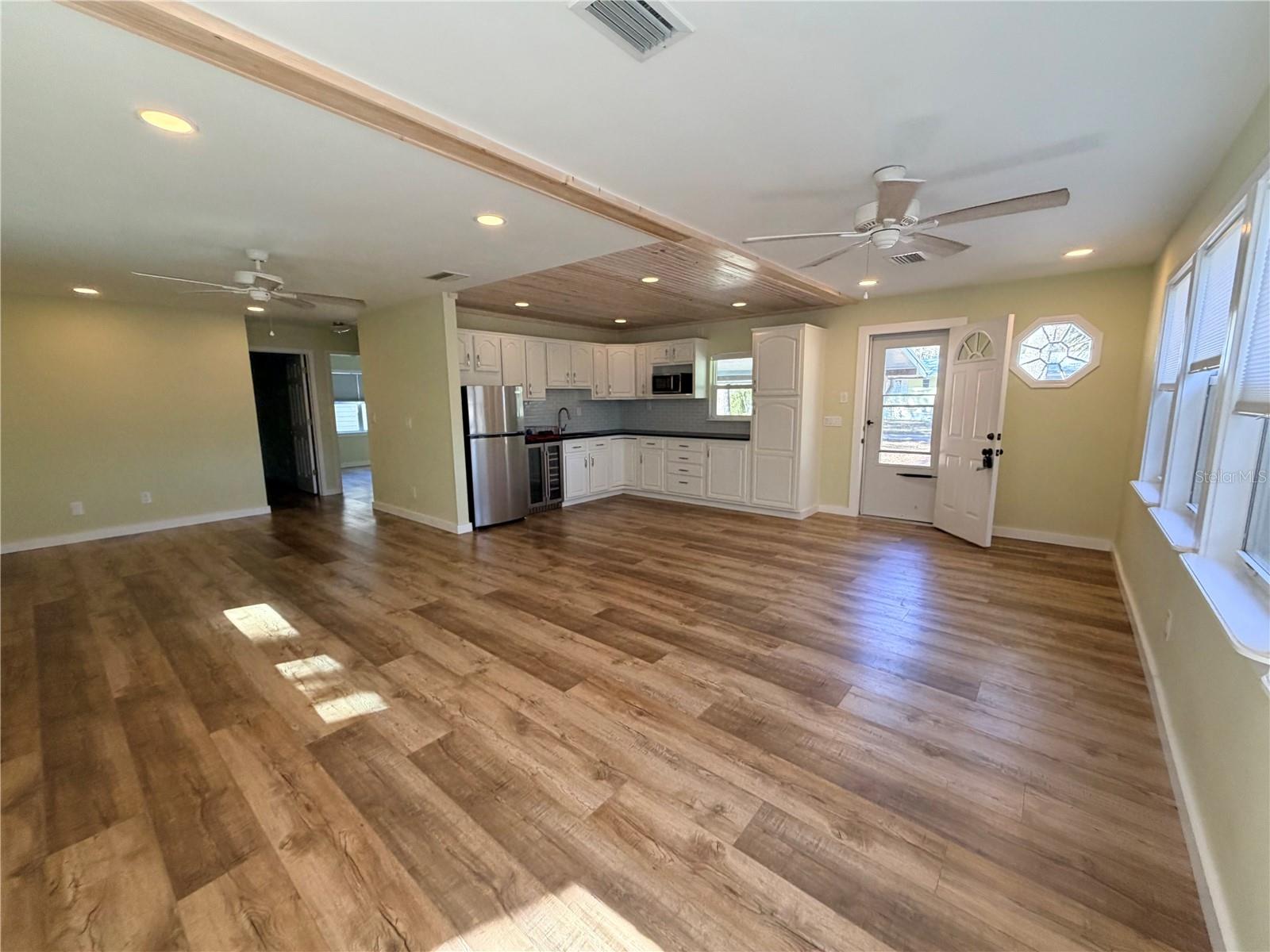 Image 6 of 35 For 53706 Rivertrace Road