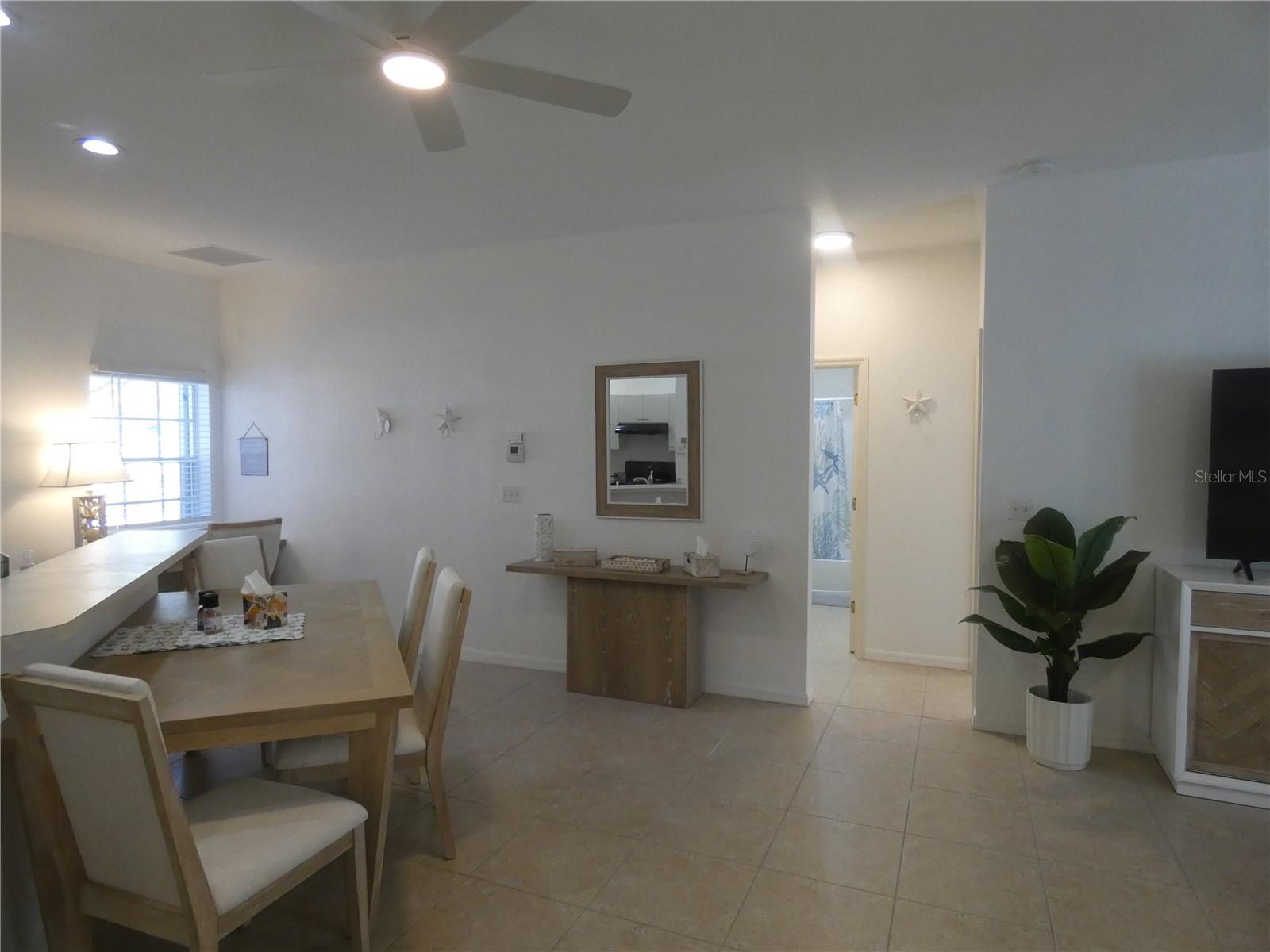 Image 26 of 67 For 1448 Winding Oak Drive