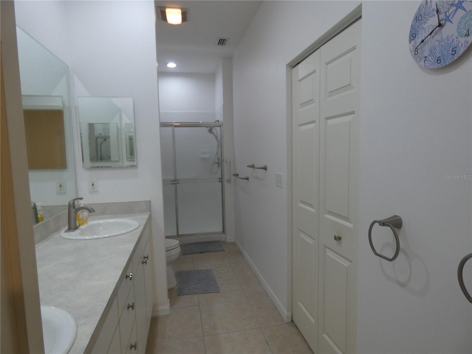 Image 32 of 67 For 1448 Winding Oak Drive