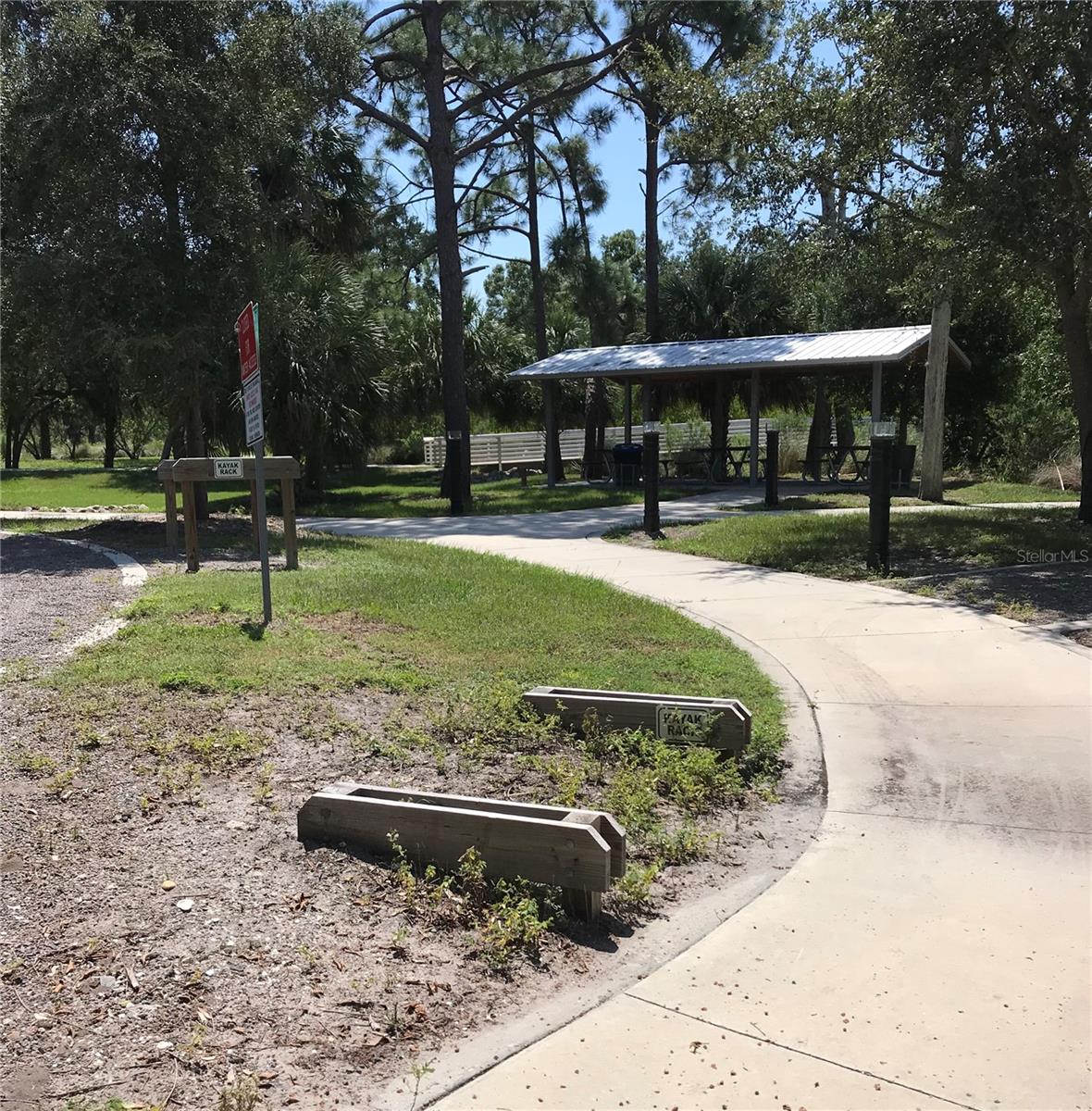 Image 15 of 23 For 3847 30th Avenue S