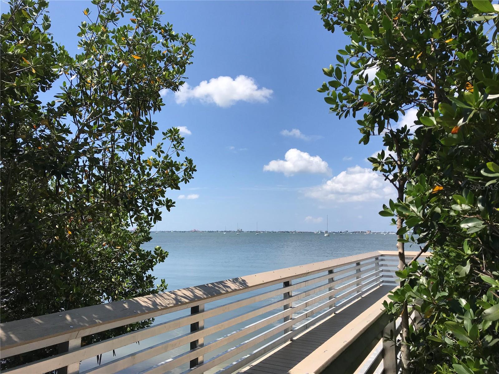 Image 21 of 23 For 3847 30th Avenue S