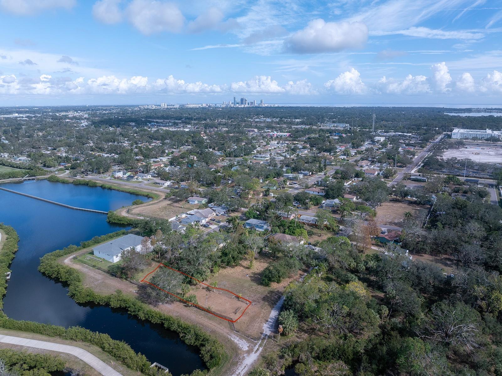 Image 5 of 23 For 3847 30th Avenue S